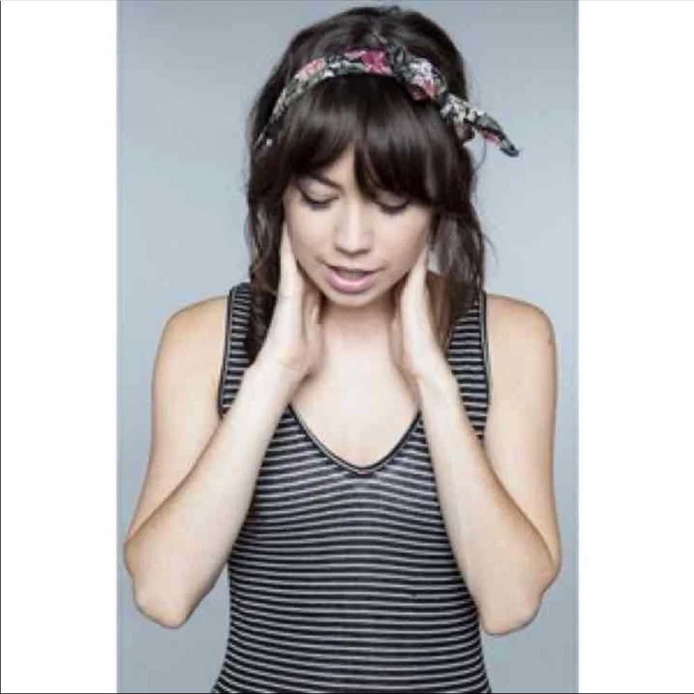 NWOT Brandy Melville Headband